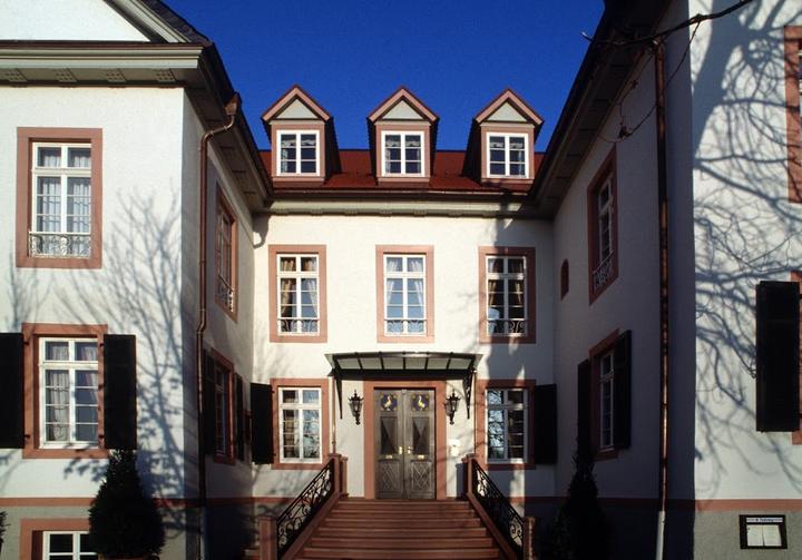 Hotel Herrenhaus von Low